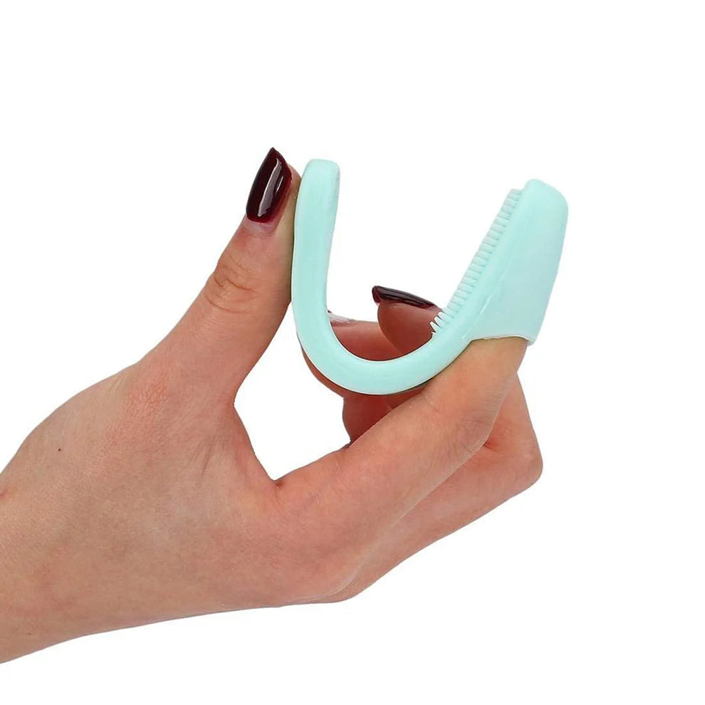 Silicone Finger Scrubber – Gentle Facial Cleansing Tool 2 Piece